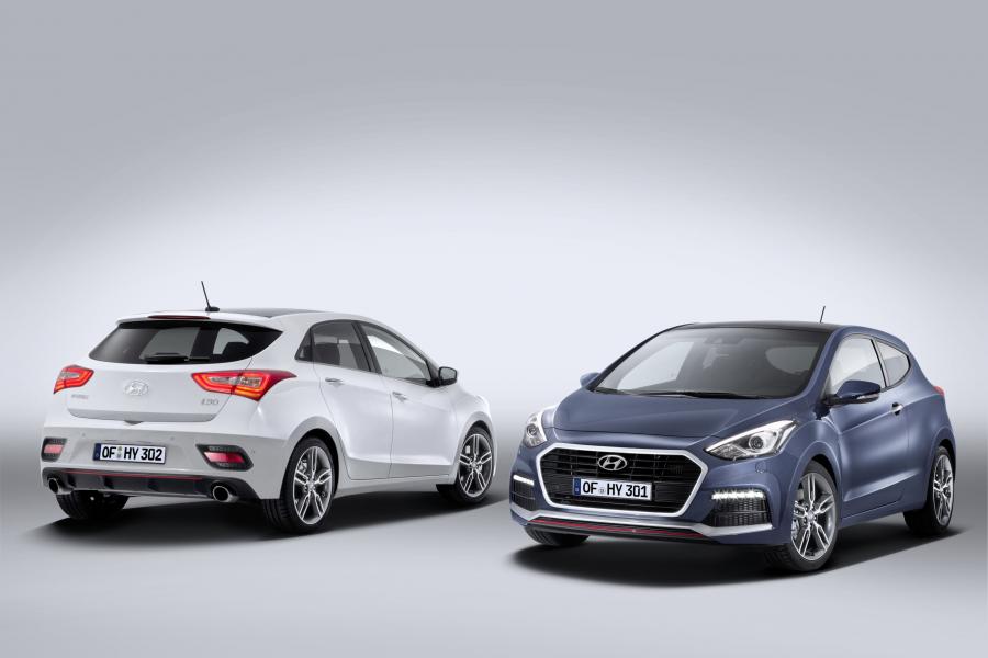  Hyundai i30 5-Door Turbo 2015 года  (фото 3 из 23)